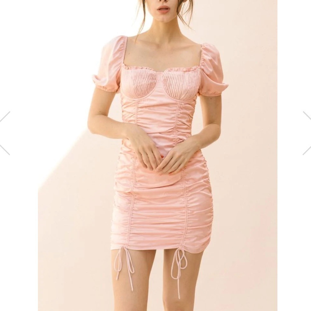 Storia Pink heart ruched mini dress